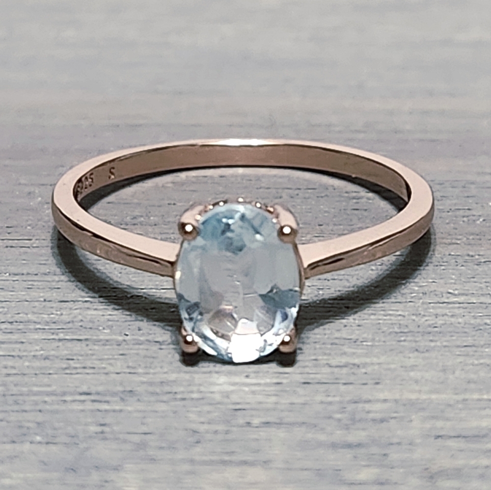 Rose Gold Aquamarine Oval Solitaire Ring